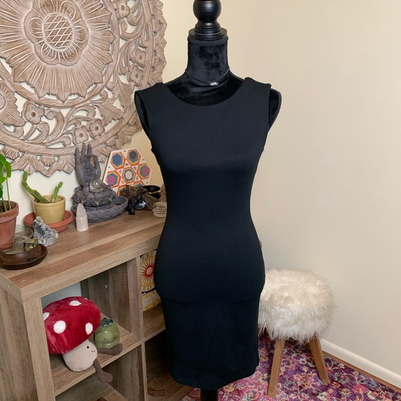 SOLD Vintage juicy couture fitted black dress - Picture 6 of 7